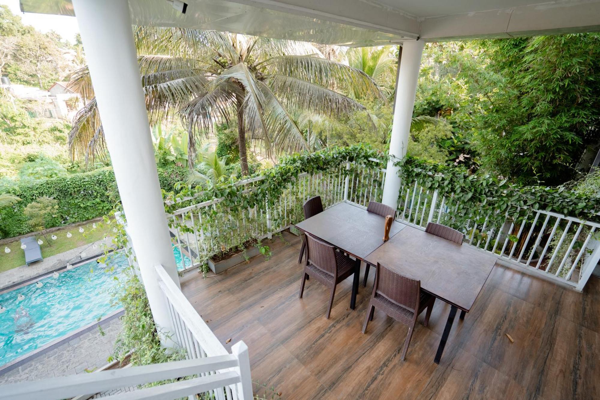 French Garden קנדי מראה חיצוני תמונה