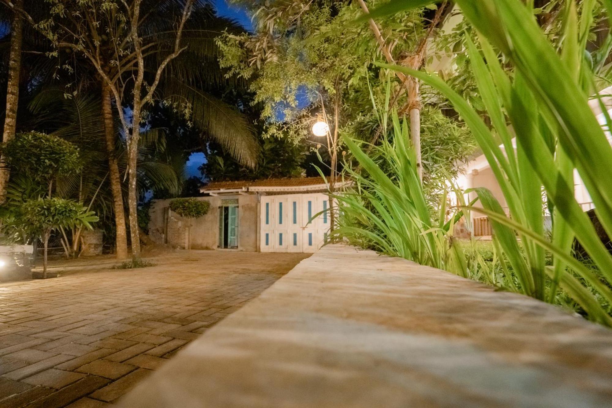 French Garden קנדי מראה חיצוני תמונה